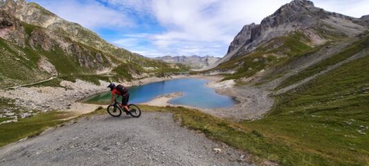 Contornando il lac du Grand Ban