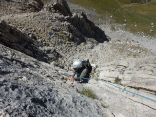 Bella roccia in uscita da lunghezza 5.