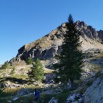 L'attacco della cresta visto dal colletto