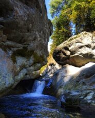 Primo toboga con masso sferico