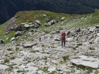 In salita nel valloncello pietroso