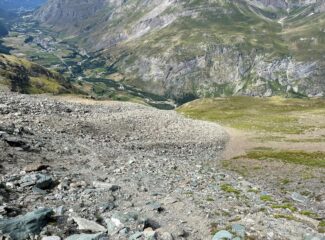 la parte ripida (ma breve) nella morena a scendere