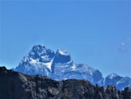 Monviso e Dado con la spruzzata di neve del giorno precedente