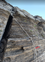 Canapone per superare un salto 