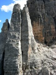 Torre Lusy, Torre del Barancio, Torre Romana