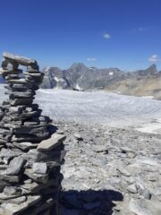 Dalla Roche Ferran, vista sul ghiacciaio omonimo