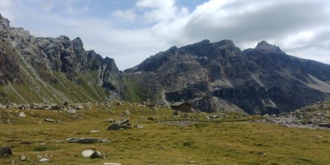 Panorama con Bivacco Reboulaz, verso Fenetre de Tzan e Cima Bianca