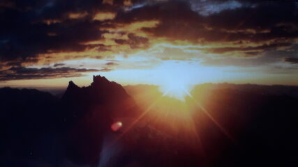 Sunrise dal Tiefenbach glacier..