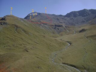 dal monte Clausis: 1-Terra Nera; 2-cresta diretta verso Gran Barà (ometti); 3-Gran Barà; in rosso a grandi linee la mia discesa libera su pietraie poi in traverso verso il Gran Barà