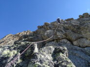 Bella roccia su tutta la cresta