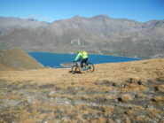 Lago del Moncenisio sullo sfondo