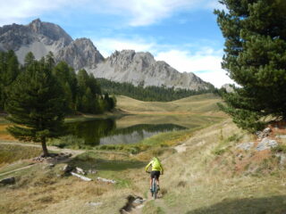 Lago Miroir 2225 m.