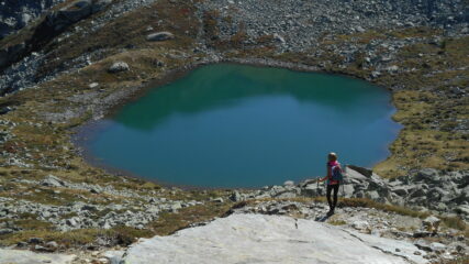 Scendendo verso il Lago Sottano