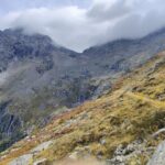 Nuvole verso il passo. Cresta coperta