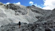 All' inizio della lunga discesa verso il rif. Pradidali