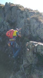 tratto  attrezzato in discesa verso la cappelleta