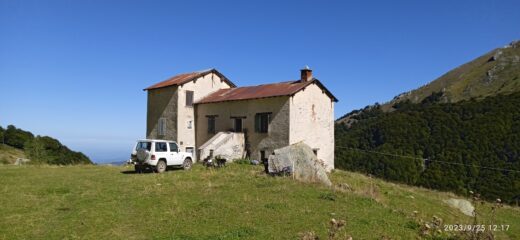 Rifugio Manolino (m.1600)