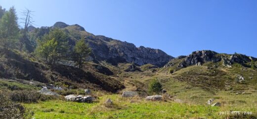 Vallone di salita dopo il Rifugio Manolino 