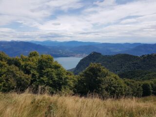 Monte Spalavera con vista sul Monte Morissolo