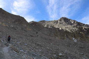 Diagonale per entrare nell'anfiteatro sotto la cima