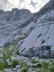 Inizio della via normale 
Taglio consigliato