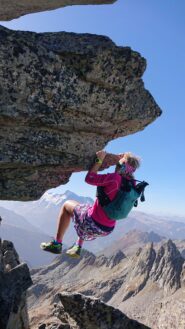 Si prova la tenuta della roccia