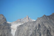 L’Aiguille du Midi tele-vista dalla vetta