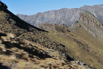 L’arrivo del 18D al Col de l'Ouille, dove inizia la discesa verso Les Ors
