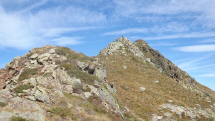 in fondo a dx Punta della Gragliasca 