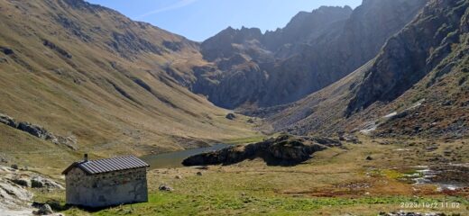 La bella conca del Lago Vej del Bouc 