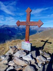 la croce sulla cima Missun 