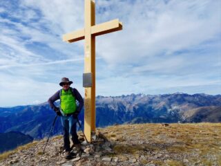 croce di vetta sul Bertrand