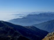 Sguardo verso Sud-Ovest col Monviso in lontananza.