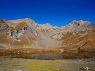 Il Lac Sans Fond.