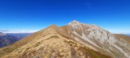 Dal passo Garbella la dorsale verso la cima