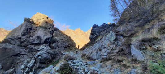 Passaggi suggestivi verso Barma d'Aut