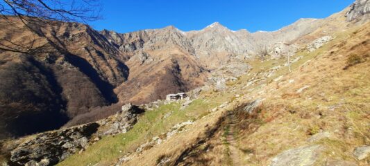 Arrivo a Barma d'Aut