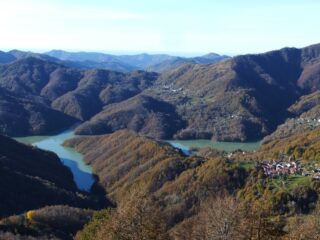 Panorama salendo al Bric Rondanina