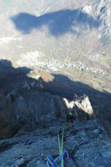 Subito sotto la sosta della via dii doi gabia