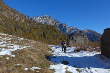 Alla stazione diroccata