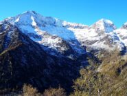 M.te Cresto e P.ta della Vecchia dalla cima.