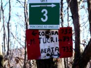 Cartello in cima.