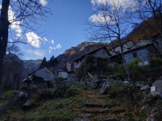Arrivo a Desate.