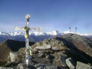 Da Punta dell'Aquila: 1-Punta della Meina; 2-quota 2094; 3-Monte Uja, 4-Monte Bocciarda