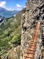 Seconda sezione: il ponte sospeso