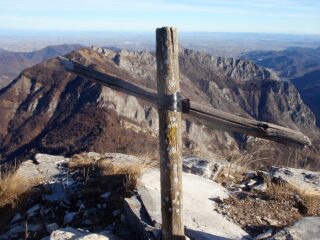 la scarna croce di vetta