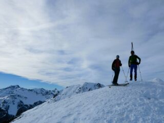 In cima
