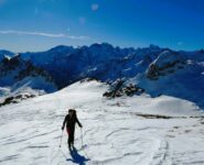 Sulla dorsale della Crète, con gli Ecrins sullo sfondo
