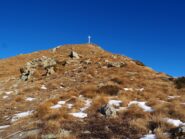 La croce di P.ta Nord vista dalla dorsale Ovest.