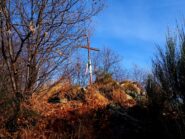 La croce sul Pizzo di Cesara.